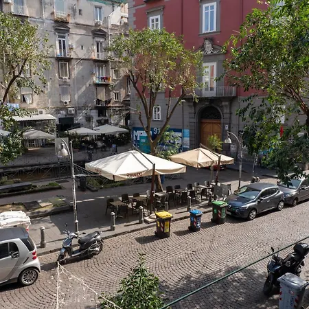 Bellini Holiday Home - Appartamento Con Balcone Napoli-3